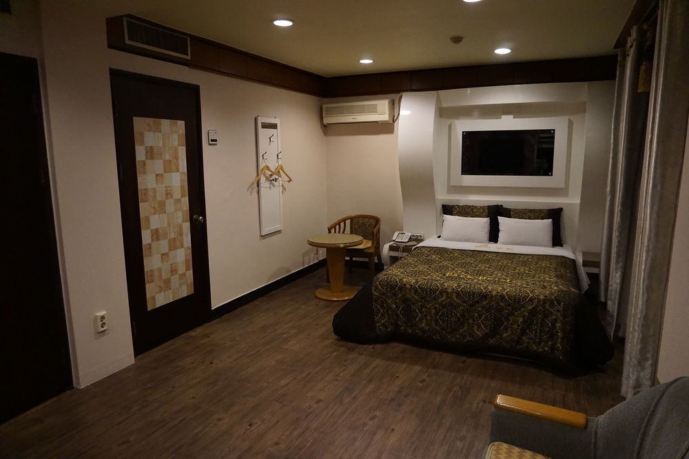Goodstay Andong Park Hotel Exterior foto